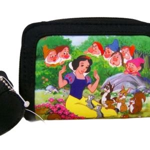 SNOW WHITE ZIP ARROUND WALLET